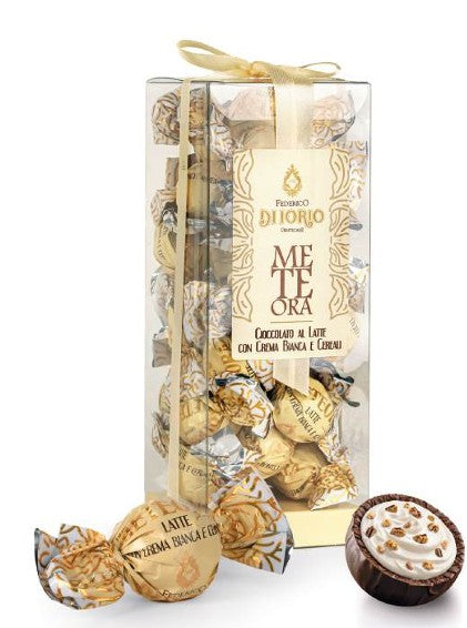 METEORA CIOCCOLATO AL LATTE CON CREMA  BIANCA E CEREALI